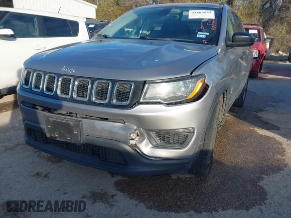 2018 Jeep Compass Sport with VIN 3C4NJCAB0JT124875, listed as a IAAI auction lot 41809953 with 136,018 mi miles. Bid and sale history available at carsss.com. Image 6.