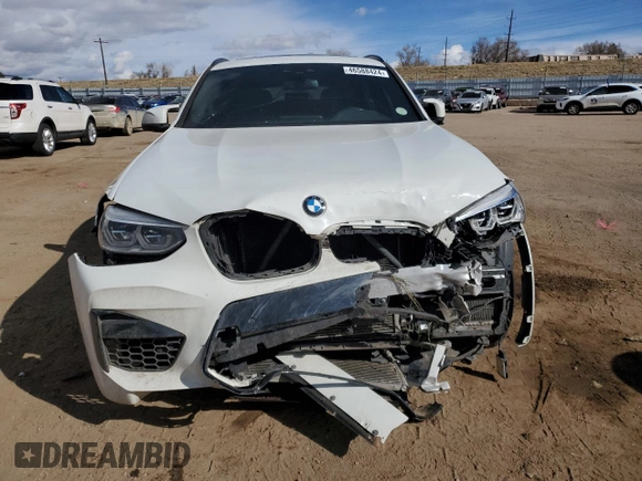 2020 BMW X4 M Competition z VIN 5YMUJ0C09L9B90367, wystawiony jako Copart lot #46588424 z przebiegiem Nie podano mil oraz Szkoda całkowita • Salvage title. Historia ofert i sprzedaży dostępna na DreamBid. Obrazek 5.