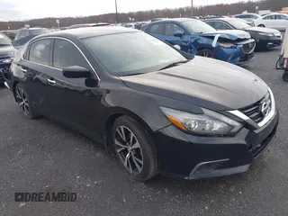 2017 Nissan Altima SR with VIN 1N4AL3AP5HC497992, listed as a IAAI auction lot 41738264 with 101,331 mi miles and . Bid and sale history available at carsss.com. Image 1.