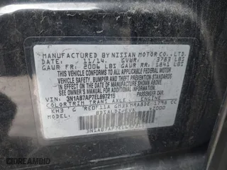 2014 Nissan Sentra SV with VIN 3N1AB7AP7EL697215, listed as a IAAI auction lot 41903464 with 124,977 mi miles. Bid and sale history available at carsss.com. Image 9.