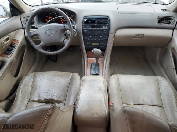 1998 Lexus ES 300 Luxury Sport Sdn with VIN JT8BF28G9W5042763, listed as a Copart auction lot 43462835 with 277,945 mi miles and Salvage Title. Bid and sale history available at carsss.com. Image 8.