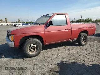 1989 Nissan Hardbody z VIN 1N6ND11S0KC342434, wystawiony jako Copart lot #71089274 z przebiegiem 300 076 mil mil oraz Szkody całkowita. Historia ofert i sprzedaży dostępna na DreamBid. Obrazek 1.