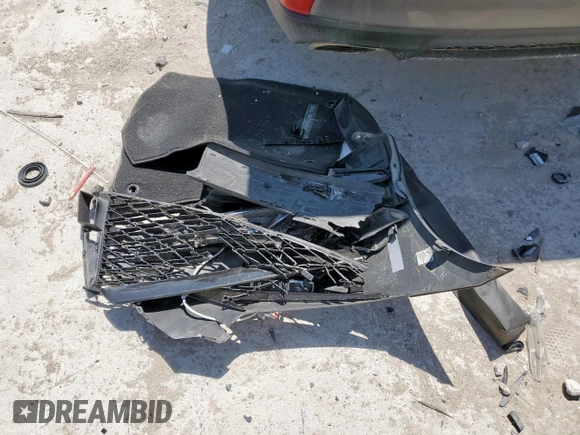 2018 Lexus IS with VIN JTHBA1D24J5063984, listed as a Copart auction lot 52530925 with 70,721 mi miles and Salvage Title. Bid and sale history available at carsss.com. Image 14.