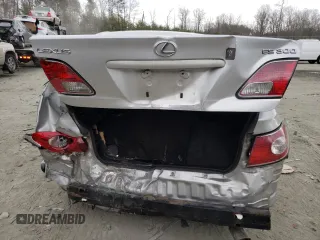2003 Lexus ES 300 with VIN JTHBF30G030137254, listed as a Copart auction lot 46828375 with 228,627 mi miles and Salvage Title. Bid and sale history available at DreamBid. Image 6.