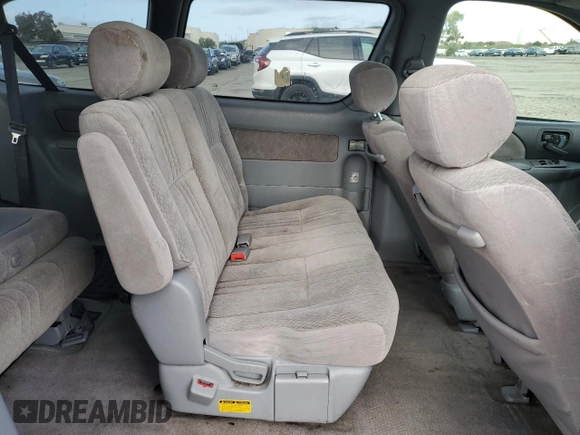 2002 Toyota Sienna CE with VIN 4T3ZF19C22U477486, listed as a Copart auction lot 51169555 with 187,964 mi miles and Salvage Title. Bid and sale history available at carsss.com. Image 10.