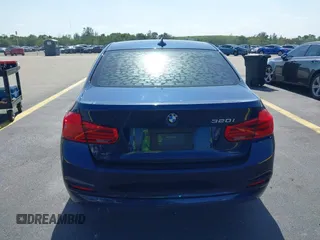 2018 BMW 3 Series 320i with VIN WBA8A9C52JK622825, listed as a IAAI auction lot 42285685 with 74,453 mi miles and . Bid and sale history available at DreamBid. Image 16.