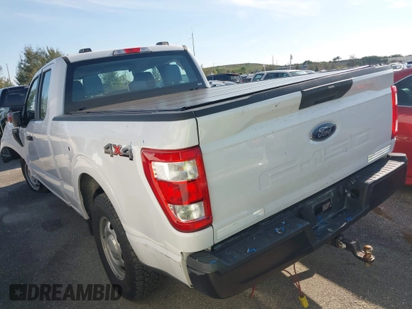 2022 Ford F-150 XL z VIN 1FTFX1E54NKD86627, wystawiony jako IAAI lot #41362024 z przebiegiem 32 712 mil mil oraz . Historia ofert i sprzedaży dostępna na DreamBid. Obrazek 3.