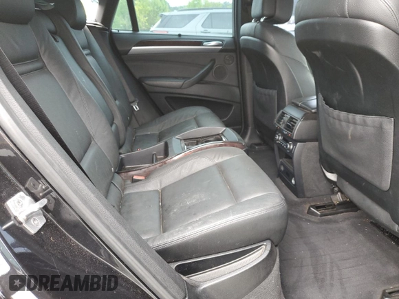 2011 BMW X6 50i z VIN 5UXFG8C50BLZ96931, wystawiony jako Copart lot #54409465 z przebiegiem 154 818 mil mil oraz Szkoda całkowita • Salvage title. Historia ofert i sprzedaży dostępna na DreamBid. Obrazek 11.