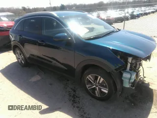 2022 Kia Niro LX with VIN KNDCB3LCXN5510994, listed as a IAAI auction lot 41744756 with 52,110 mi miles. Bid and sale history available at carsss.com. Image 1.