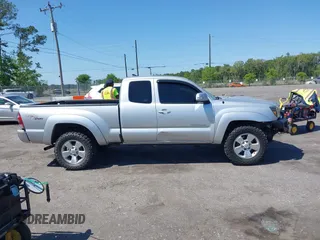 2012 Toyota Tacoma with VIN 5TFUU4EN9CX038954, listed as a IAAI auction lot 42022296 with 140,009 mi miles. Bid and sale history available at carsss.com. Image 13.