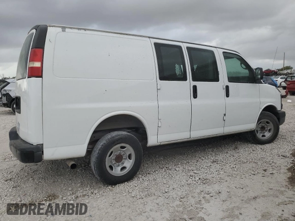 2008 Chevrolet Express Cargo Van with VIN 1GCGG25C581103901, listed as a Copart auction lot 47725165 with 162,358 mi miles and Clean Title. Bid and sale history available at carsss.com. Image 3.