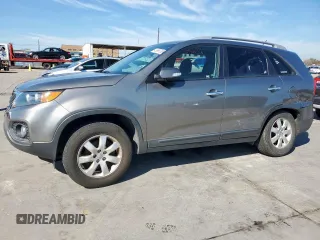 2013 Kia Sorento LX with VIN 5XYKT3A6XDG385538, listed as a Copart auction lot 45999785 with 162,361 mi miles and Salvage Title. Bid and sale history available at carsss.com. Image 1.