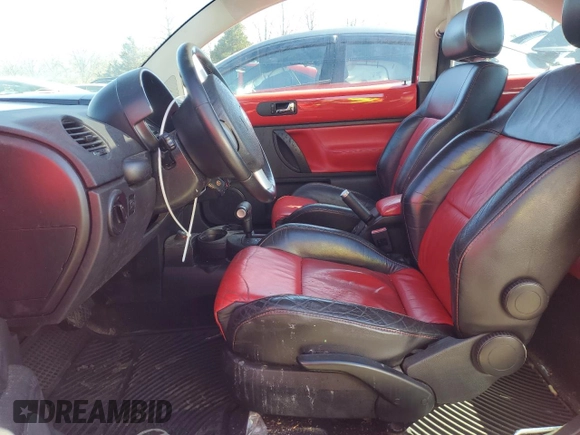 2003 Volkswagen Beetle GLS with VIN 3VWCD21C23M443562, listed as a Copart auction lot 50385355 with 207,568 mi miles and Clean title. Bid and sale history available at DreamBid. Image 7.