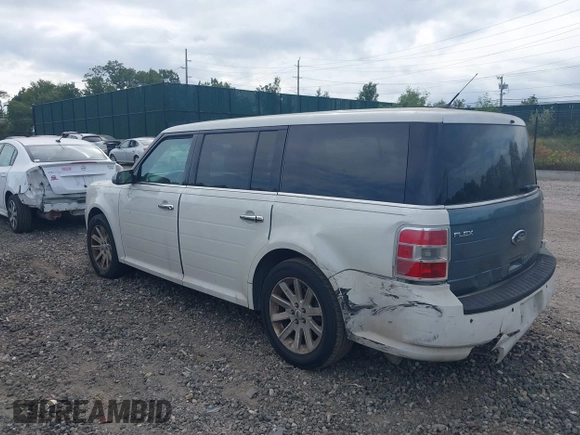 2011 Ford Flex SEL z VIN 2FMGK5CC4BBD17708, wystawiony jako IAAI lot #40367967 z przebiegiem 223 799 mil mil oraz . Historia ofert i sprzedaży dostępna na DreamBid. Obrazek 3.