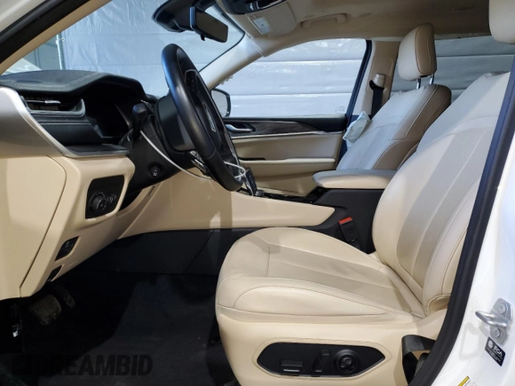 2021 Jeep Grand Cherokee Limited with VIN 1C4RJKBG6M8112156, listed as a Copart auction lot 48715225 with 31,115 mi miles and Salvage Title. Bid and sale history available at DreamBid. Image 7.