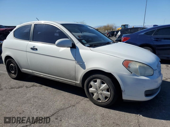 2007 Hyundai Accent GS с VIN KMHCM36C37U016289, выставлен на аукционе Copart как лот 46515805 с пробегом 173 876 миль миль и Списание • Salvage title. История ставок и продаж доступна на DreamBid. Изображение 4.