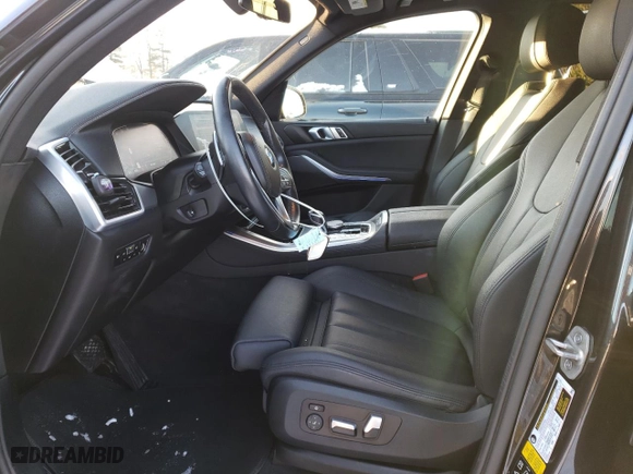 2021 BMW X5 xDrive40i with VIN 5UXCR6C06M9H35683, listed as a Copart auction lot 87386054 with 33,331 mi miles and Salvage Title. Bid and sale history available at carsss.com. Image 7.