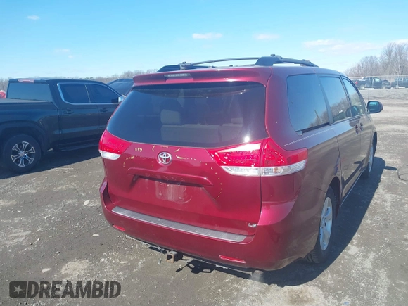 2012 Toyota Sienna LE AAS with VIN 5TDKK3DCXCS244605, listed as a IAAI auction lot 41516400 with 186,198 mi miles. Bid and sale history available at carsss.com. Image 16.