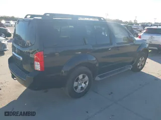 2012 Nissan Pathfinder SV with VIN 5N1AR1NN3CC620795, listed as a IAAI auction lot 41195522 with 120,930 mi miles. Bid and sale history available at carsss.com. Image 4.