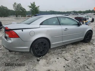 2011 Volvo C70 z VIN YV1672MC7BJ116079, wystawiony jako Copart lot #54872745 z przebiegiem 100 464 mil mil oraz Szkoda całkowita • Salvage title. Historia ofert i sprzedaży dostępna na DreamBid. Obrazek 3.