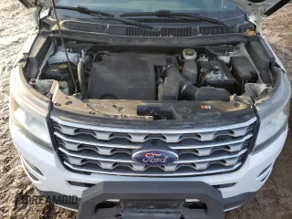 2016 Ford Explorer XLT with VIN 1FM5K8D80GGC95256, listed as a Copart auction lot 44363225 with 105,502 mi miles and Salvage Title. Bid and sale history available at carsss.com. Image 13.