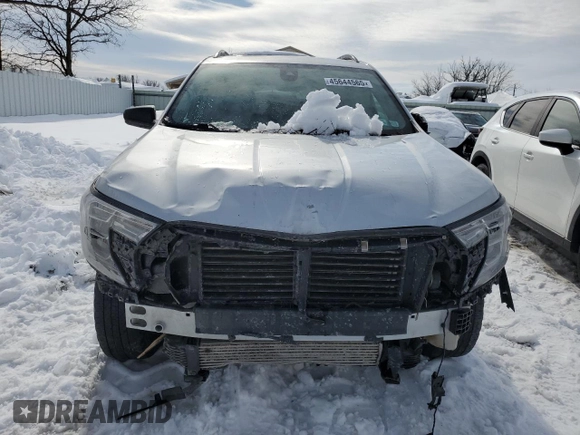 2022 GMC Terrain AT4 with VIN 3GKALYEV0NL152602, listed as a Copart auction lot 45644565 with 38,999 mi miles and Salvage Title. Bid and sale history available at DreamBid. Image 5.