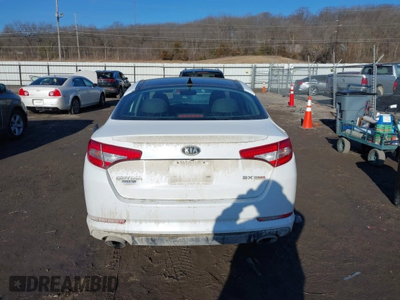 2012 Kia Optima SX with VIN 5XXGR4A67CG013295, listed as a IAAI auction lot 41678031 with 186,253 mi miles and . Bid and sale history available at carsss.com. Image 16.