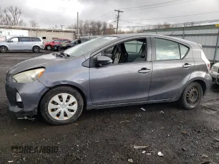 2012 Toyota Prius c One with VIN JTDKDTB32C1515652, listed as a Copart auction lot 52191685 with Not Provided miles and Clean Title. Bid and sale history available at carsss.com. Image 1.