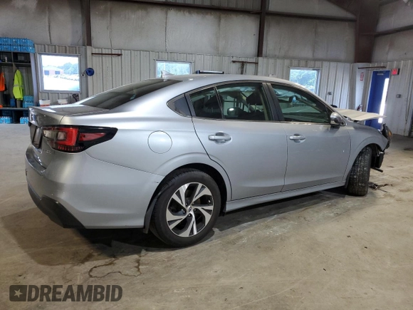 2021 Subaru Legacy Premium with VIN 4S3BWAC63M3011169, listed as a Copart auction lot 60262435 with 17,639 mi miles and Salvage title. Bid and sale history available at DreamBid. Image 3.