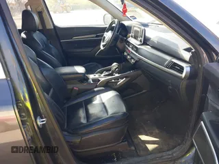 2020 Kia Telluride S with VIN 5XYP64HCXLG008043, listed as a IAAI auction lot 41808448 with 89,658 mi miles and . Bid and sale history available at carsss.com. Image 5.