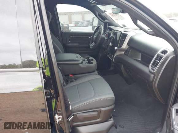 2024 Ram 2500 Big Horn with VIN 3C6UR5DL5RG197515, listed as a IAAI auction lot 41951224 with 14,995 mi miles and . Bid and sale history available at DreamBid. Image 5.