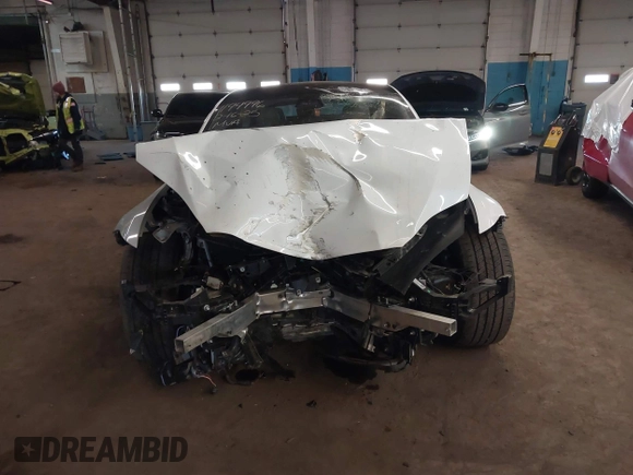 2022 Tesla Model S z VIN 5YJSA1E59NF493914, wystawiony jako IAAI lot #41626020 z przebiegiem Nie podano mil oraz . Historia ofert i sprzedaży dostępna na DreamBid. Obrazek 12.