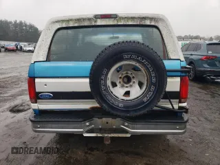 1994 Ford Bronco Custom with VIN 1FMEU15H9RLB43857, listed as a Copart auction lot 83356564 with 176,648 mi miles and Clean Title. Bid and sale history available at DreamBid. Image 6.