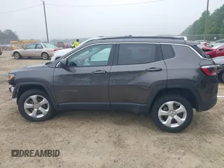 2019 Jeep Compass Latitude with VIN 3C4NJDBB8KT748588, listed as a IAAI auction lot 42224482 with 70,810 mi miles and . Bid and sale history available at DreamBid. Image 15.