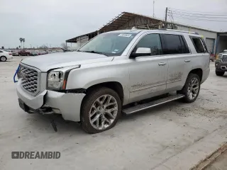 2020 GMC Yukon Denali with VIN 1GKS1CKJ5LR294058, listed as a Copart auction lot 43820805 with 138,651 mi miles and Salvage Title. Bid and sale history available at carsss.com. Image 1.