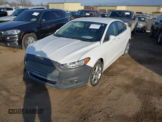 2016 Ford Fusion SE with VIN 3FA6P0T96GR251363, listed as a IAAI auction lot 41714959 with 144,118 mi miles. Bid and sale history available at carsss.com. Image 2.