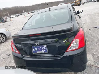 2019 Nissan Versa SV z VIN 3N1CN7APXKL817066, wystawiony jako IAAI lot #41387531 z przebiegiem 57 197 mil mil oraz . Historia ofert i sprzedaży dostępna na DreamBid. Obrazek 16.