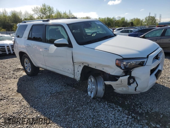 2023 Toyota 4Runner SR5 with VIN JTEMU5JR7P6120994, listed as a Copart auction lot 51957775 with 26,803 mi miles and Clean title. Bid and sale history available at DreamBid. Image 4.