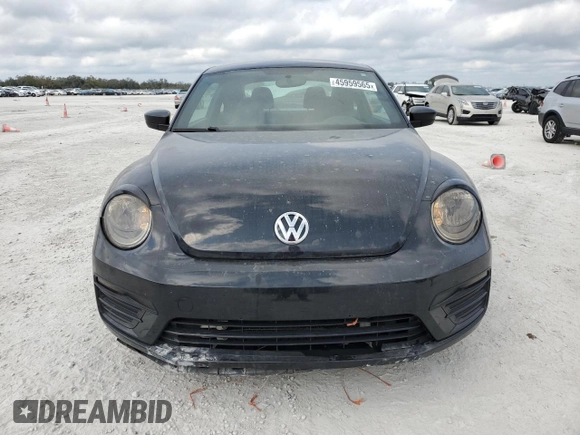 2018 Volkswagen Beetle S with VIN 3VWFD7AT9JM709408, listed as a Copart auction lot 45959565 with 34,317 mi miles and Salvage title. Bid and sale history available at DreamBid. Image 5.