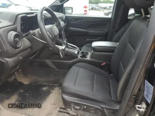 2023 Chevrolet Colorado 4WD Trail Boss с VIN 1GCPTEEKXP1241937, выставлен на аукционе Copart как лот 64436275 с пробегом 53 323 миль миль и Списание • Salvage title. История ставок и продаж доступна на DreamBid. Изображение 7.