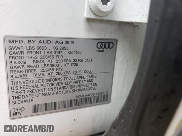 2017 Audi Q7 Premium Plus z VIN WA1LAAF76HD022717, wystawiony jako Copart lot #59756025 z przebiegiem 157 755 mil mil oraz Czysty tytuł • Clean title. Historia ofert i sprzedaży dostępna na DreamBid. Obrazek 13.