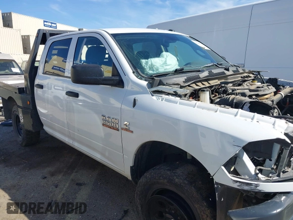 2015 Ram 2500 Tradesman with VIN 3C6UR5CL4FG665098, listed as a IAAI auction lot 42249739 with 34,165 mi miles and . Bid and sale history available at DreamBid. Image 14.