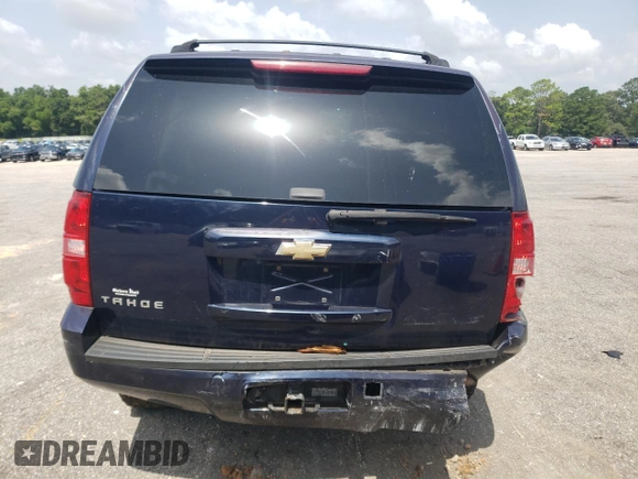 2007 Chevrolet Tahoe LT z VIN 1GNFC13JX7R114712, wystawiony jako Copart lot #62892205 z przebiegiem 295 890 mil mil oraz Szkoda całkowita • Salvage title. Historia ofert i sprzedaży dostępna na DreamBid. Obrazek 6.