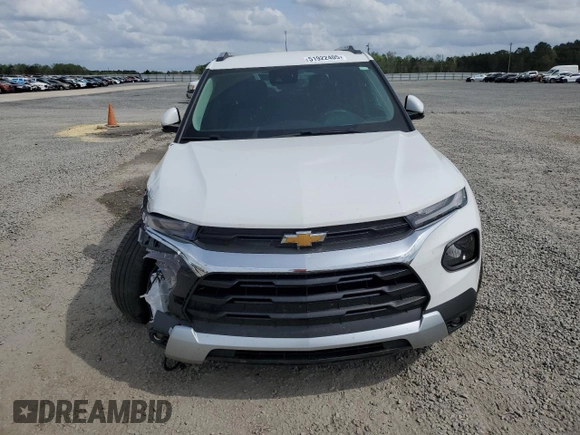 2023 Chevrolet TrailBlazer LT with VIN KL79MPSL1PB117853, listed as a Copart auction lot 51922405 with 43,253 mi miles and Salvage Title. Bid and sale history available at DreamBid. Image 5.