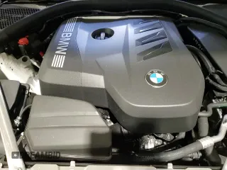 2025 BMW 4 Series 430i xDrive with VIN WBA33FB01SFU24563, listed as a Copart auction lot 46817575 with 2,484 mi miles and Clean title. Bid and sale history available at DreamBid. Image 13.