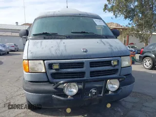 2000 Dodge Cargo Conversion with VIN 2B6HB11Y1YK165030, listed as a IAAI auction lot 41376473 with 156,829 mi miles. Bid and sale history available at carsss.com. Image 12.