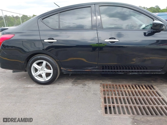 2019 Nissan Versa Sedan SV with VIN 3N1CN7AP6KL836259, listed as a IAAI auction lot 42106727 with 135,385 mi miles. Bid and sale history available at carsss.com. Image 12.