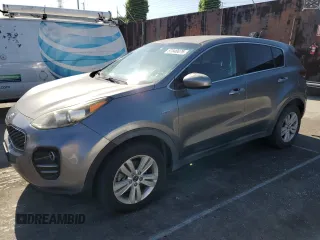 2017 Kia Sportage LX z VIN KNDPMCAC9H7086859, wystawiony jako Copart lot #57840475 z przebiegiem 96 890 mil mil oraz Czysty tytuł • Clean title. Historia ofert i sprzedaży dostępna na DreamBid. Obrazek 1.