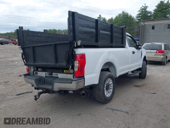 2022 Ford F-250 XL with VIN 1FTBF2B67NEE11698, listed as a IAAI auction lot 42053954 with 67,692 mi miles and . Bid and sale history available at DreamBid. Image 4.