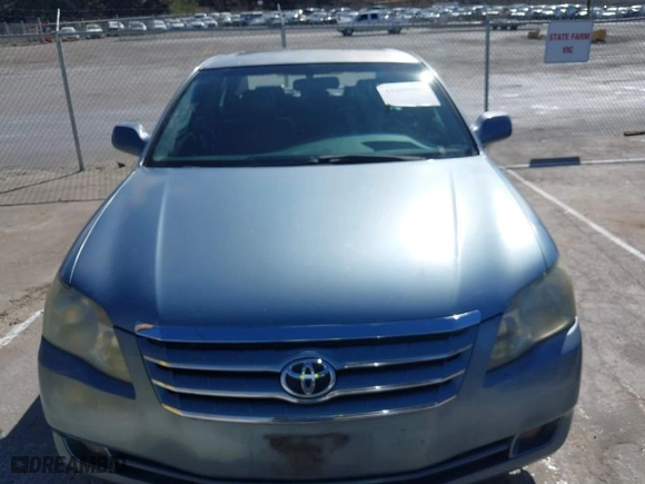 2005 Toyota Avalon XL with VIN 4T1BK36B45U056421, listed as a IAAI auction lot 41609503 with NaN miles. Bid and sale history available at carsss.com. Image 12.